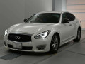2015 Nissan Fuga