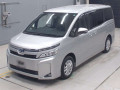 2017 Toyota Voxy