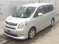 2009 Toyota Noah