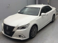 2013 Toyota Crown