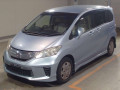 2013 Honda Freed hybrid