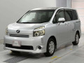 2009 Toyota Voxy