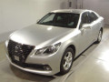 2015 Toyota Crown Hybrid