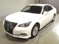 2016 Toyota Crown Hybrid