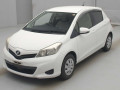 2013 Toyota Vitz