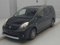 2013 Toyota Isis