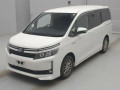 2015 Toyota Voxy