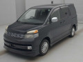 2003 Toyota Voxy