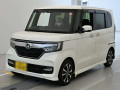 2017 Honda N-BOX CUSTOM