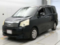 2013 Toyota Noah