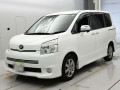 2009 Toyota Voxy