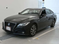 2019 Toyota Crown Hybrid