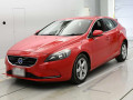 2015 Volvo V40