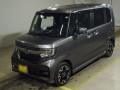 2017 Honda N-BOX CUSTOM