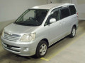 2003 Toyota Noah