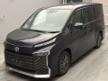 2023 Toyota Voxy