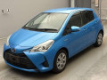 2017 Toyota Vitz