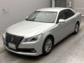 2015 Toyota Crown Hybrid