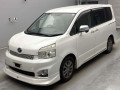 2011 Toyota Voxy