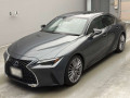 2021 Lexus IS