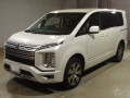 2020 Mitsubishi Delica D5