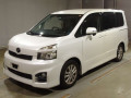 2010 Toyota Voxy