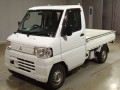 2013 Mitsubishi Minicab Truck