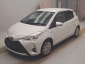 2017 Toyota Vitz
