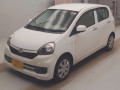 2016 Daihatsu Mira e:S
