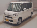 2018 Daihatsu Tanto
