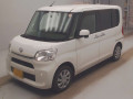 2016 Daihatsu Tanto