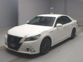 2015 Toyota Crown Hybrid