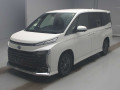 2022 Toyota Voxy