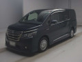 2016 Toyota Voxy