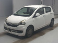 2017 Daihatsu Mira e:S