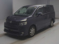 2007 Toyota Voxy