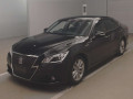 2015 Toyota Crown Hybrid
