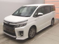 2016 Toyota Voxy