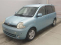 2005 Toyota Sienta
