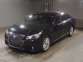 2014 Toyota Crown Hybrid