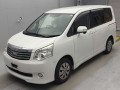 2013 Toyota Noah
