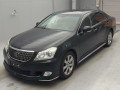 2010 Toyota Crown Majesta