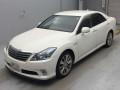 2012 Toyota Crown Hybrid