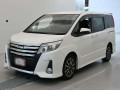 2014 Toyota Noah