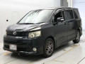 2007 Toyota Voxy