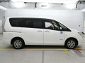 2013 Nissan Serena