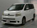 2009 Toyota Voxy
