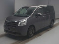 2009 Toyota Noah