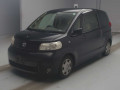 2004 Toyota Porte