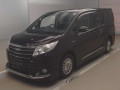2015 Toyota Noah
